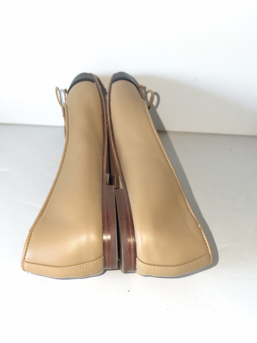 Quince Italian Leather Cap-Toe Ballet Flat Classic Two-Tone Bow Tan and Black 9 - Picture 11 of 12